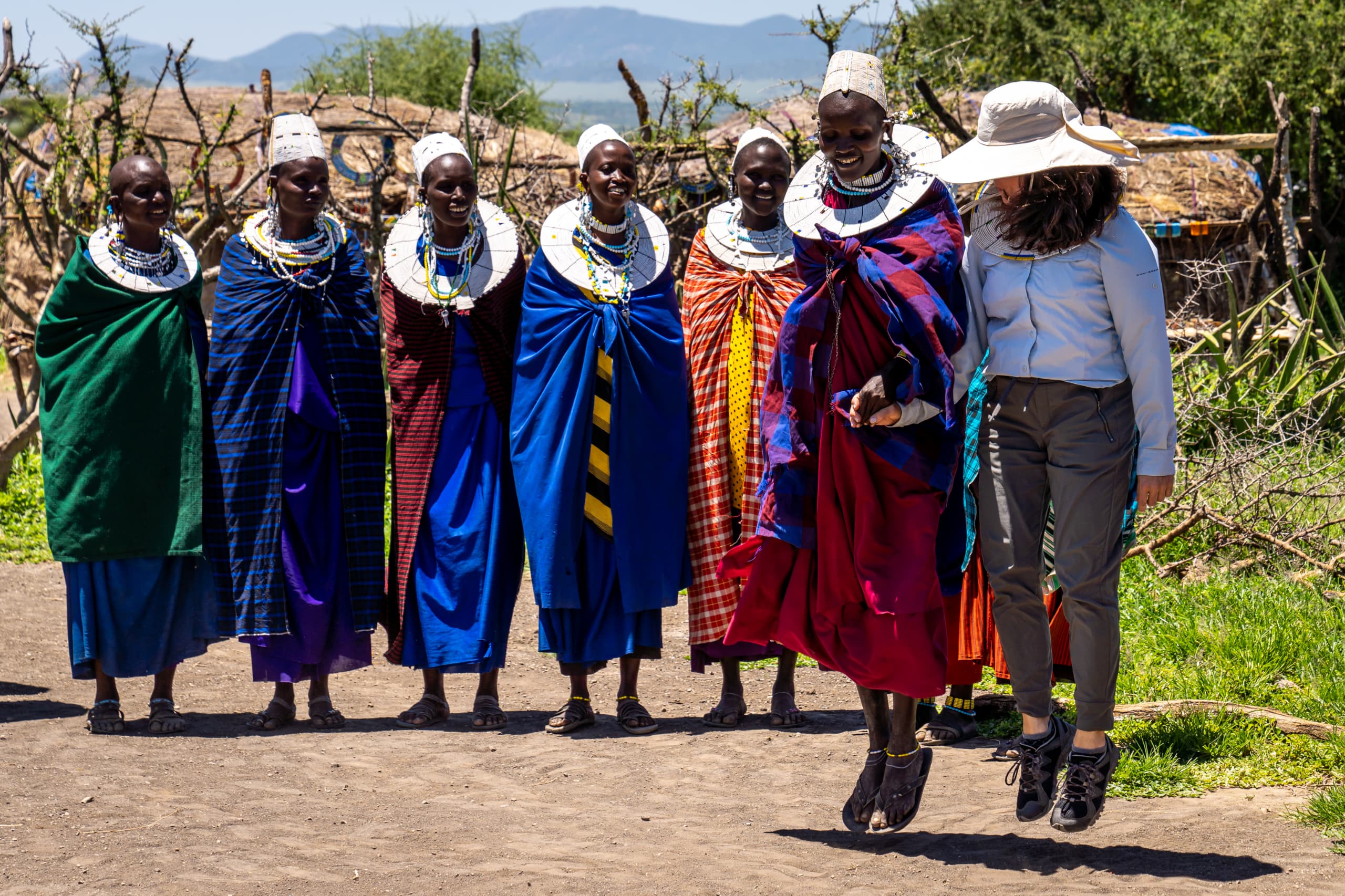 Chakapori Safaris - UNLEASH THE WILD